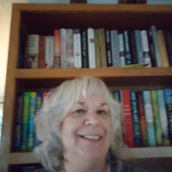 Meet your Posher, Maurine - Picture 1 of 1